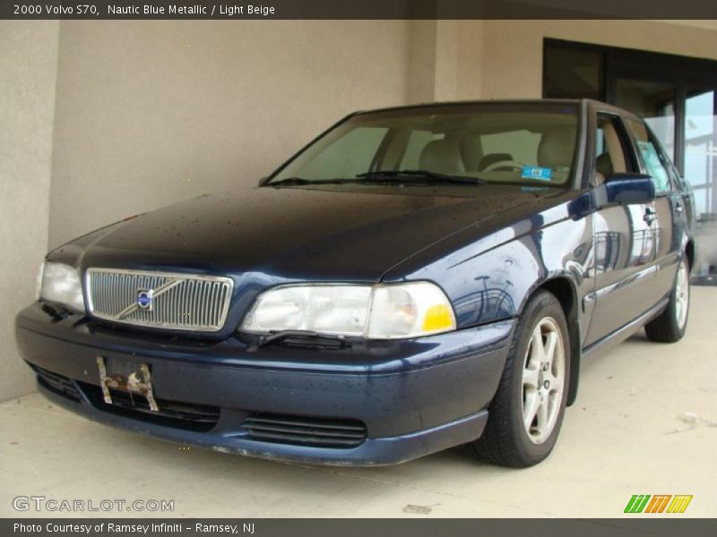 Nautic Blue Metallic / Light Beige 2000 Volvo S70