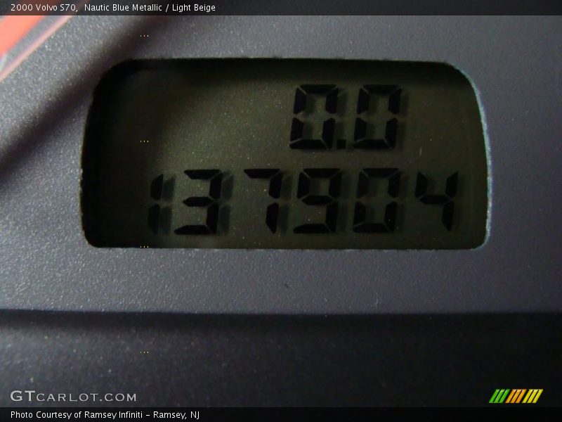 Nautic Blue Metallic / Light Beige 2000 Volvo S70