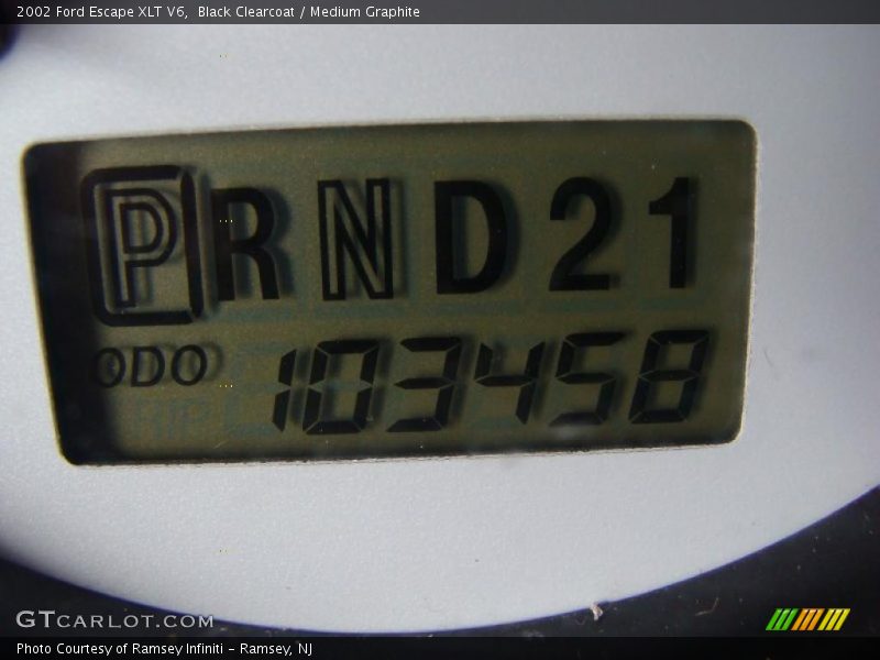 Black Clearcoat / Medium Graphite 2002 Ford Escape XLT V6