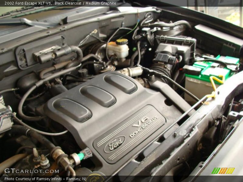 Black Clearcoat / Medium Graphite 2002 Ford Escape XLT V6