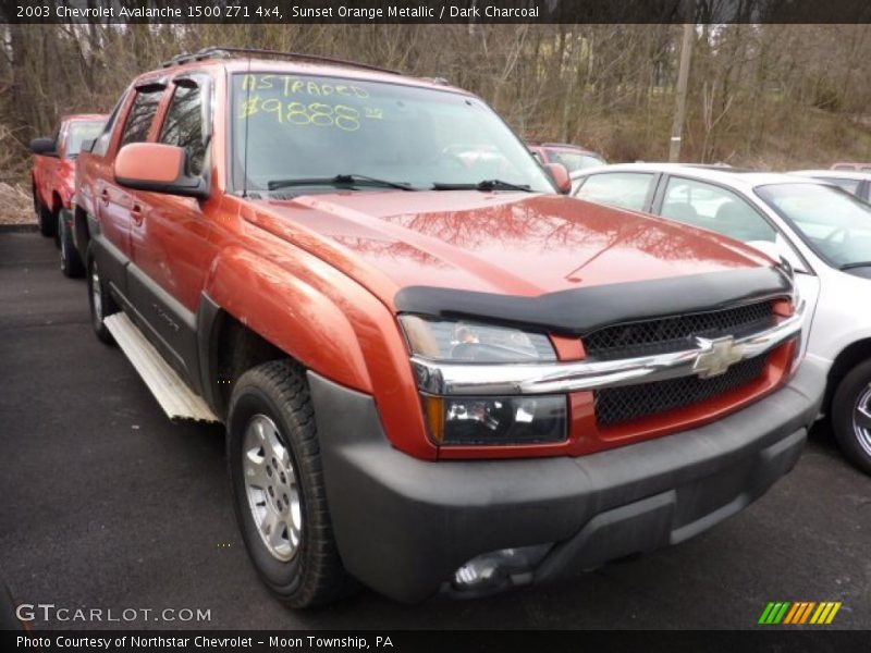 Sunset Orange Metallic / Dark Charcoal 2003 Chevrolet Avalanche 1500 Z71 4x4