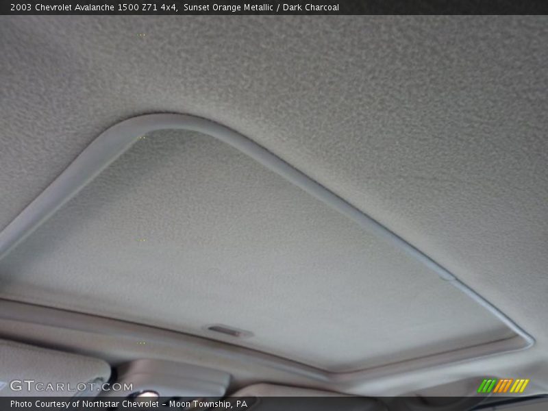 Sunset Orange Metallic / Dark Charcoal 2003 Chevrolet Avalanche 1500 Z71 4x4