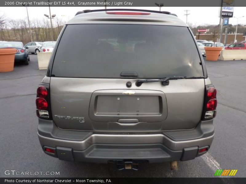 Graystone Metallic / Light Gray 2006 Chevrolet TrailBlazer EXT LS 4x4
