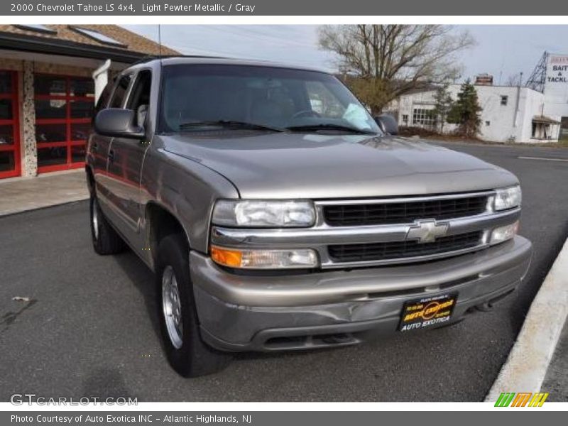 Light Pewter Metallic / Gray 2000 Chevrolet Tahoe LS 4x4