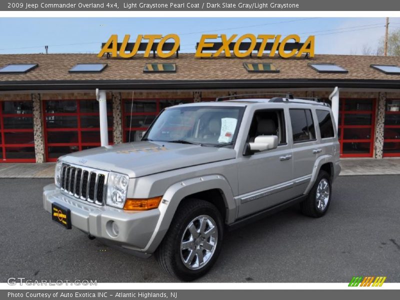 Light Graystone Pearl Coat / Dark Slate Gray/Light Graystone 2009 Jeep Commander Overland 4x4