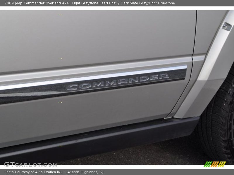 Light Graystone Pearl Coat / Dark Slate Gray/Light Graystone 2009 Jeep Commander Overland 4x4