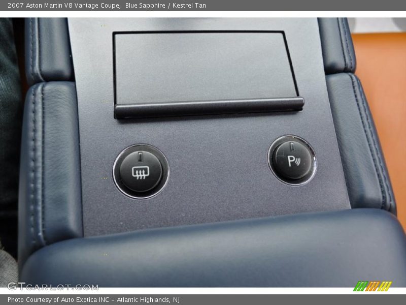 Controls of 2007 V8 Vantage Coupe