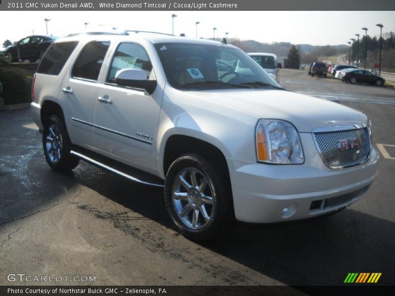 White Diamond Tintcoat / Cocoa/Light Cashmere 2011 GMC Yukon Denali AWD