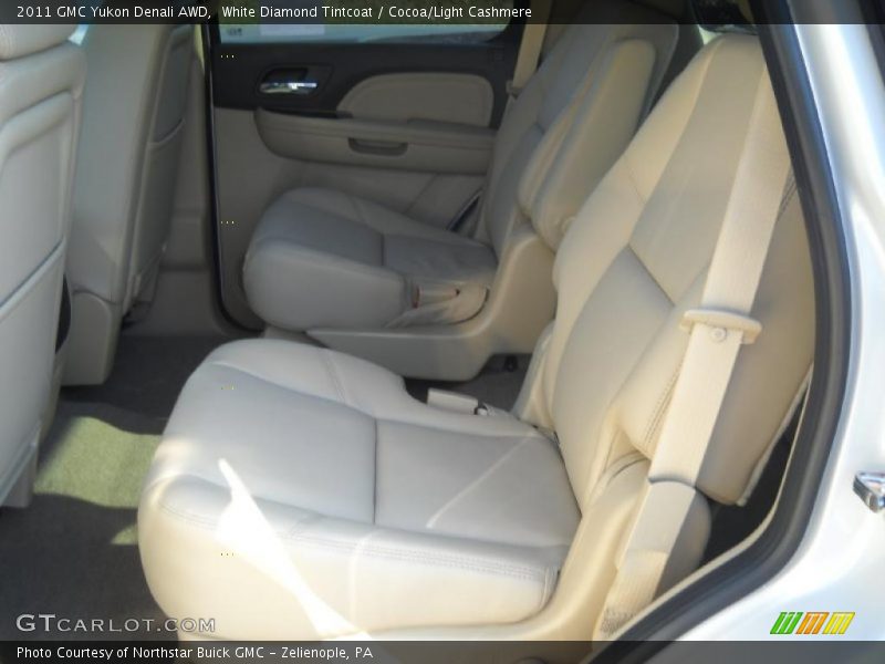 White Diamond Tintcoat / Cocoa/Light Cashmere 2011 GMC Yukon Denali AWD