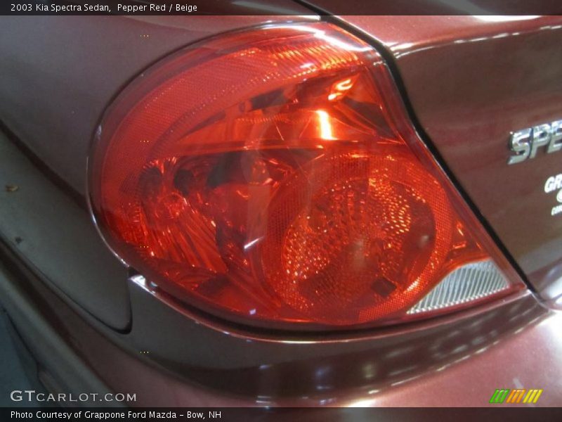 Pepper Red / Beige 2003 Kia Spectra Sedan