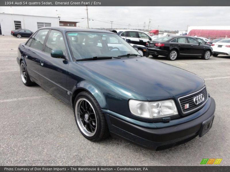 Front 3/4 View of 1994 S4 quattro Sedan