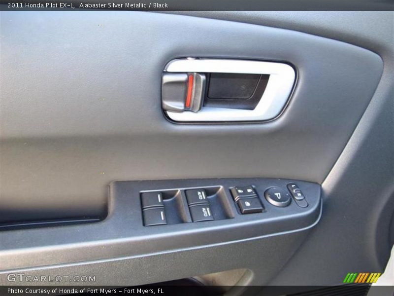 Alabaster Silver Metallic / Black 2011 Honda Pilot EX-L