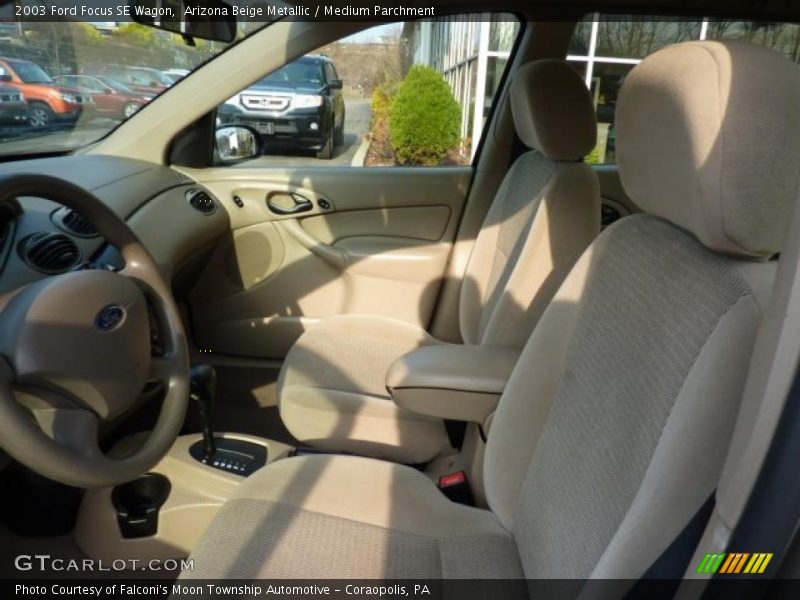 Arizona Beige Metallic / Medium Parchment 2003 Ford Focus SE Wagon