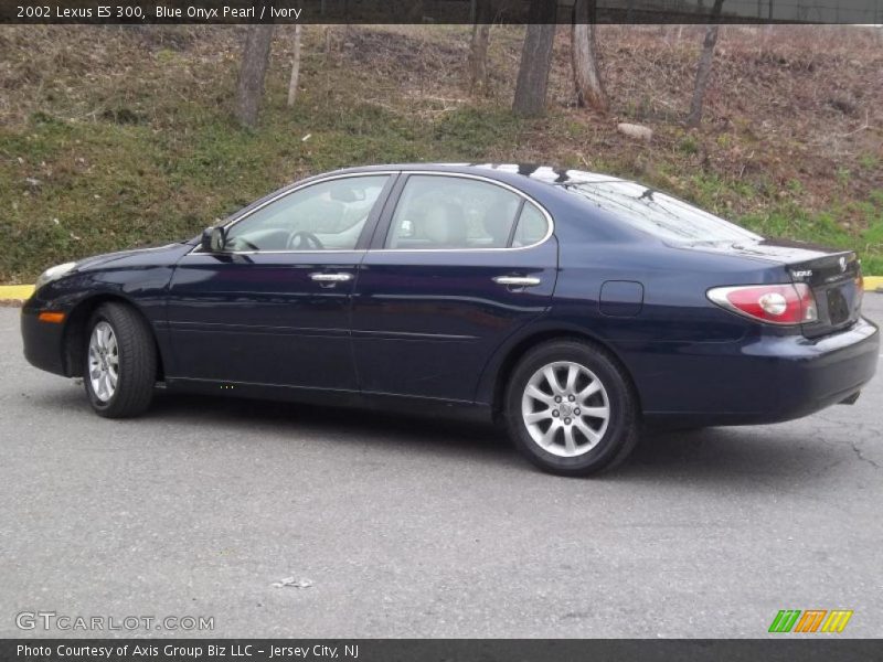 Blue Onyx Pearl / Ivory 2002 Lexus ES 300