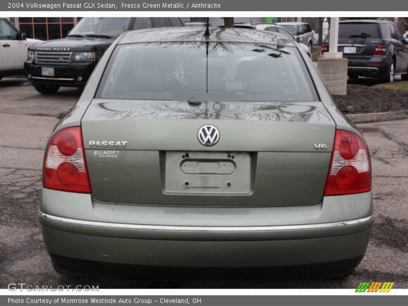 Fresco Green Metallic / Anthracite 2004 Volkswagen Passat GLX Sedan