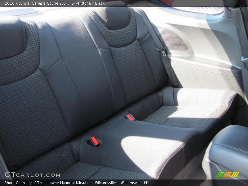 Silverstone / Black 2010 Hyundai Genesis Coupe 2.0T