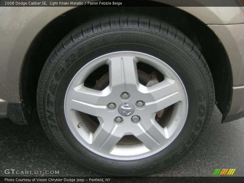 Light Khaki Metallic / Pastel Pebble Beige 2008 Dodge Caliber SE