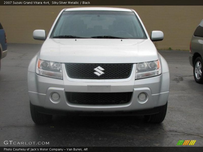 Silky Silver Metallic / Black 2007 Suzuki Grand Vitara 4x4