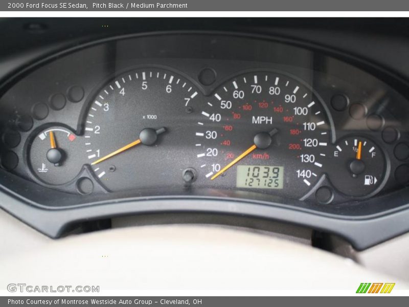  2000 Focus SE Sedan SE Sedan Gauges