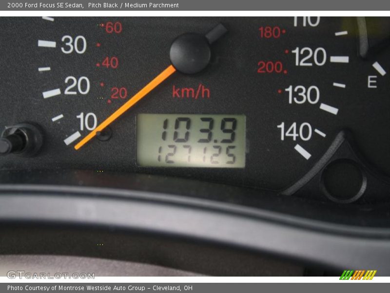 Pitch Black / Medium Parchment 2000 Ford Focus SE Sedan