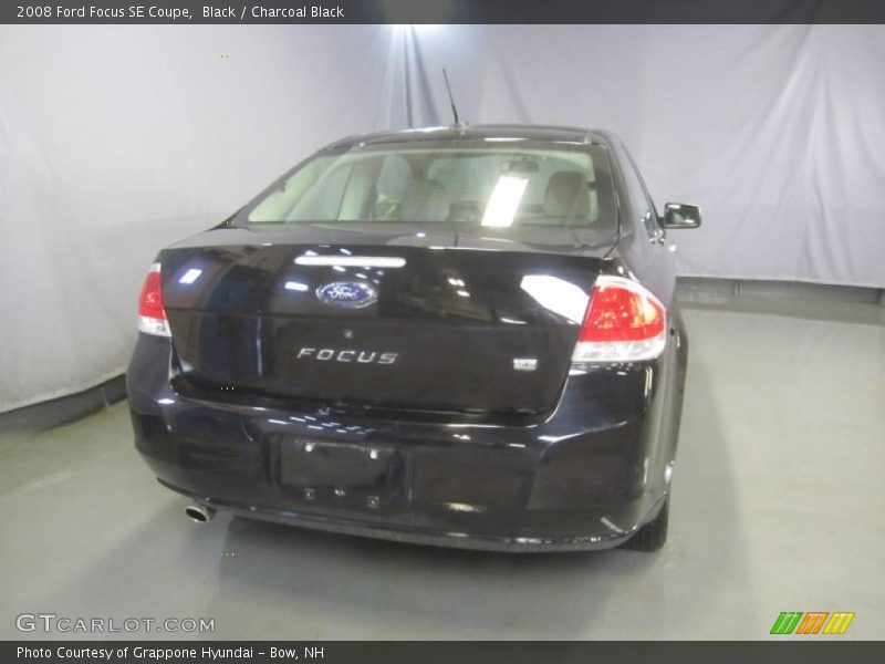 Black / Charcoal Black 2008 Ford Focus SE Coupe