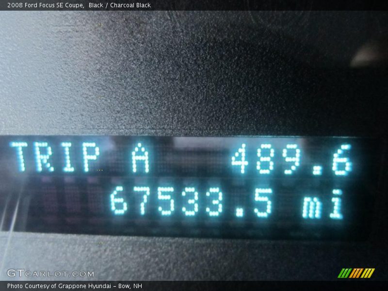 Black / Charcoal Black 2008 Ford Focus SE Coupe