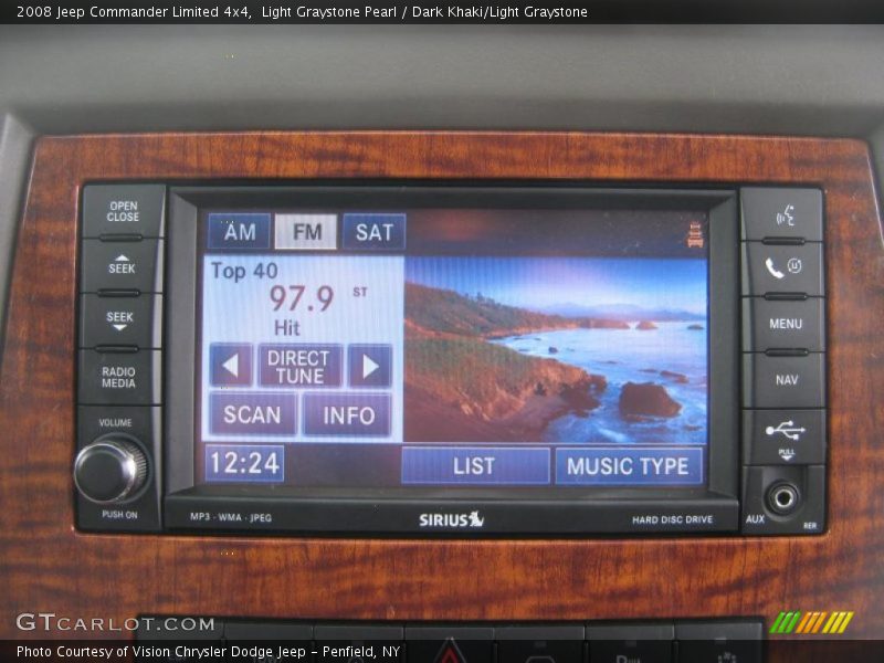 Light Graystone Pearl / Dark Khaki/Light Graystone 2008 Jeep Commander Limited 4x4