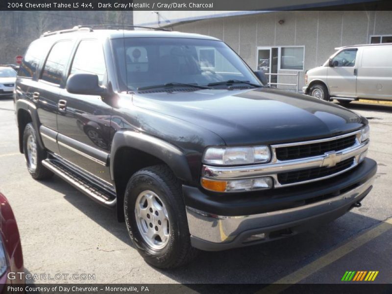 Dark Gray Metallic / Gray/Dark Charcoal 2004 Chevrolet Tahoe LS 4x4