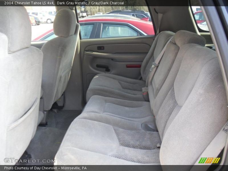 Dark Gray Metallic / Gray/Dark Charcoal 2004 Chevrolet Tahoe LS 4x4