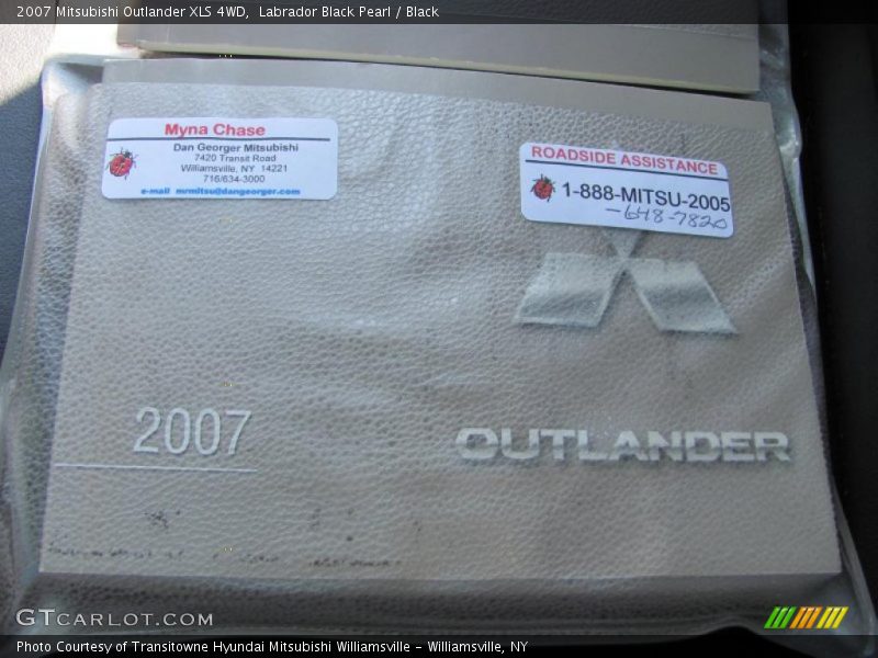 Labrador Black Pearl / Black 2007 Mitsubishi Outlander XLS 4WD