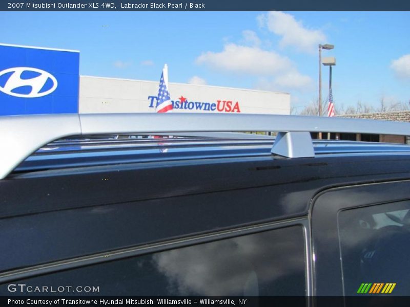 Labrador Black Pearl / Black 2007 Mitsubishi Outlander XLS 4WD