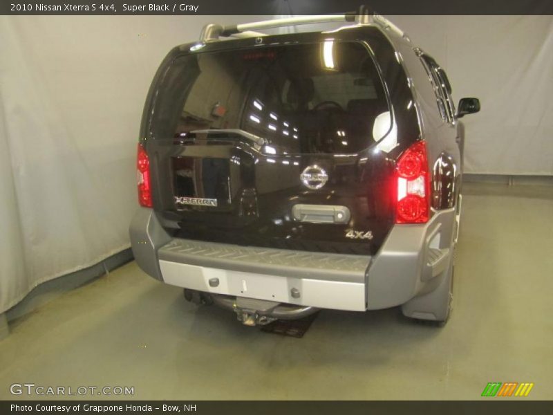 Super Black / Gray 2010 Nissan Xterra S 4x4