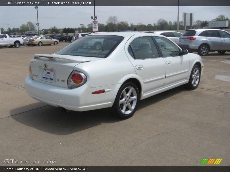 Glacier White Pearl / Frost 2002 Nissan Maxima SE