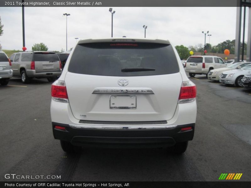 Classic Silver Metallic / Ash 2011 Toyota Highlander