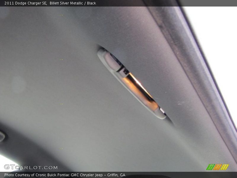 Billett Silver Metallic / Black 2011 Dodge Charger SE