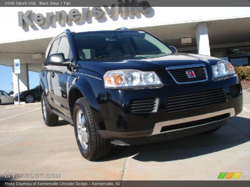Black Onyx / Tan 2006 Saturn VUE