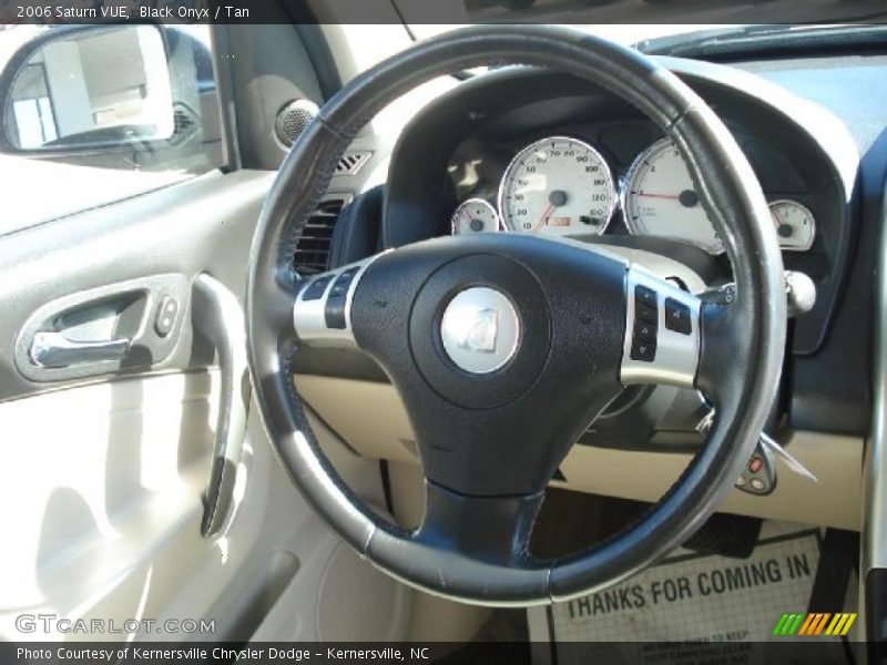 Black Onyx / Tan 2006 Saturn VUE