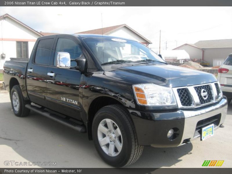 Galaxy Black / Graphite/Titanium 2006 Nissan Titan LE Crew Cab 4x4