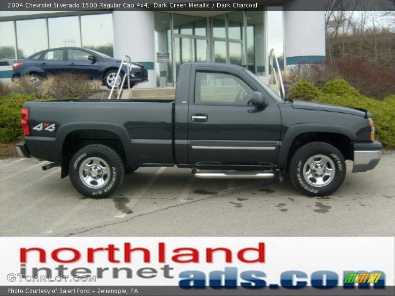 Dark Green Metallic / Dark Charcoal 2004 Chevrolet Silverado 1500 Regular Cab 4x4
