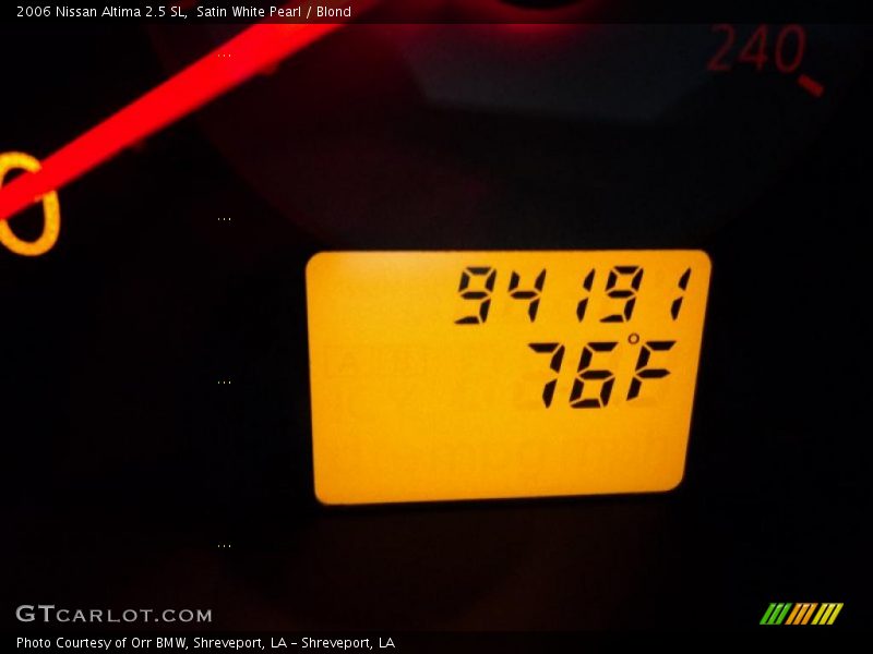 Satin White Pearl / Blond 2006 Nissan Altima 2.5 SL