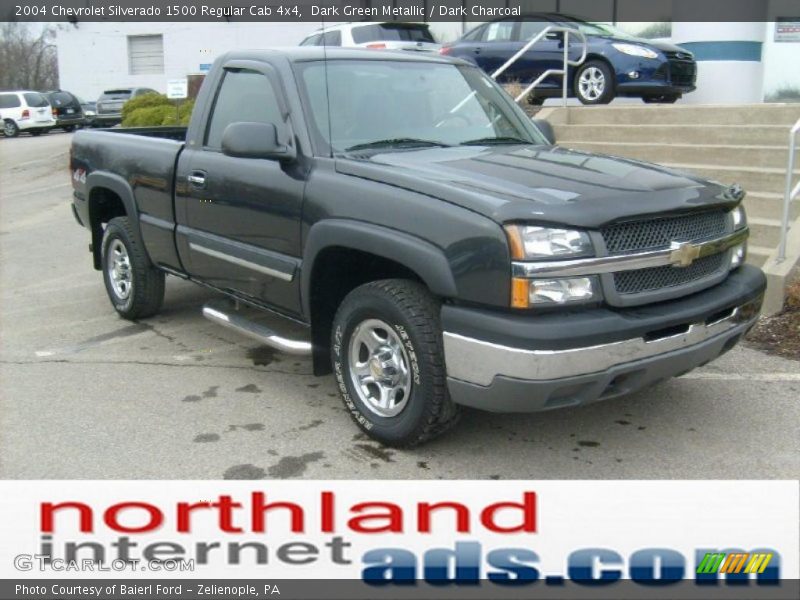 Dark Green Metallic / Dark Charcoal 2004 Chevrolet Silverado 1500 Regular Cab 4x4