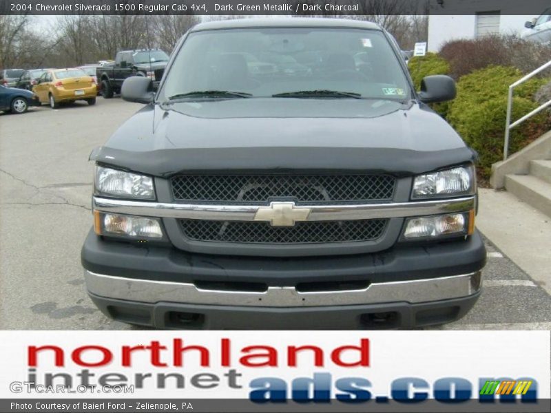 Dark Green Metallic / Dark Charcoal 2004 Chevrolet Silverado 1500 Regular Cab 4x4
