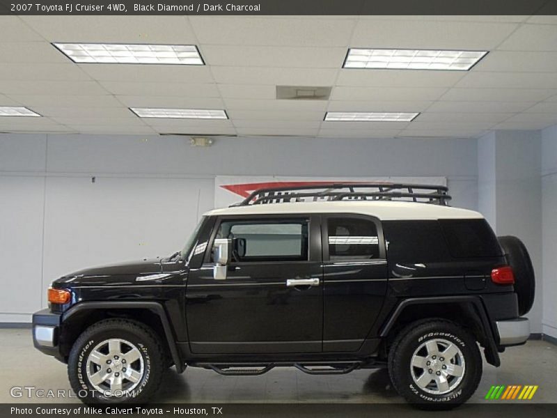 Black Diamond / Dark Charcoal 2007 Toyota FJ Cruiser 4WD