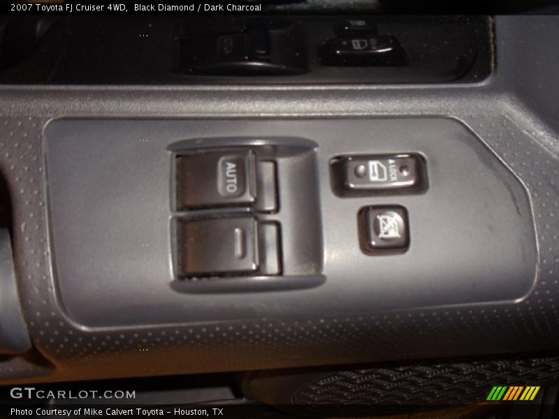 Black Diamond / Dark Charcoal 2007 Toyota FJ Cruiser 4WD