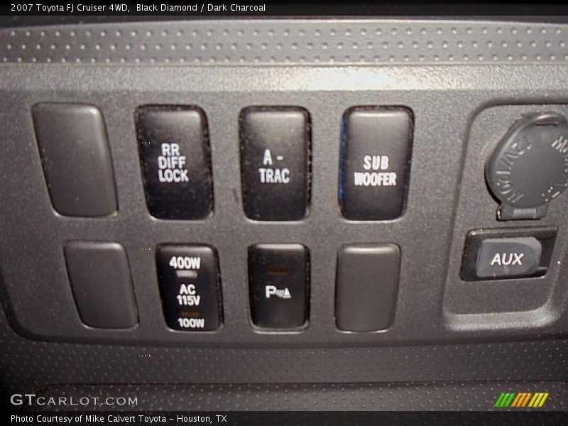 Black Diamond / Dark Charcoal 2007 Toyota FJ Cruiser 4WD