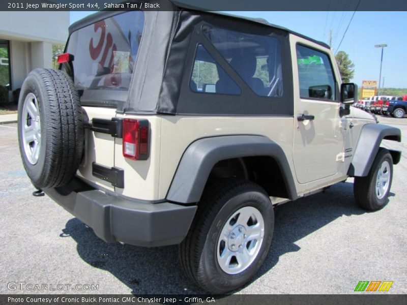 Sahara Tan / Black 2011 Jeep Wrangler Sport 4x4