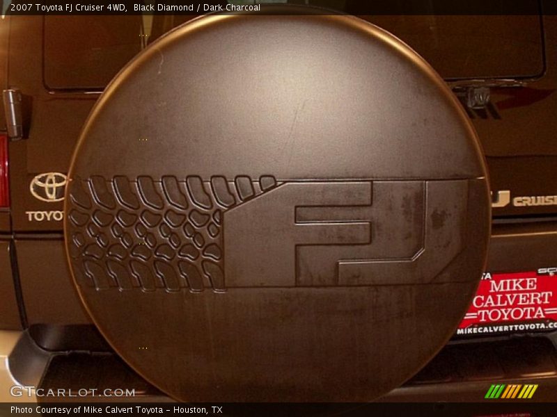 Black Diamond / Dark Charcoal 2007 Toyota FJ Cruiser 4WD