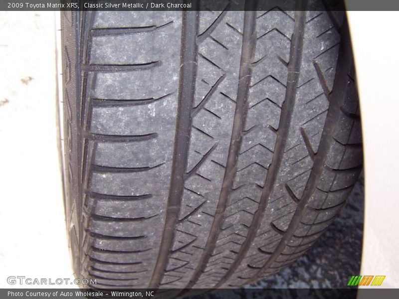 Classic Silver Metallic / Dark Charcoal 2009 Toyota Matrix XRS