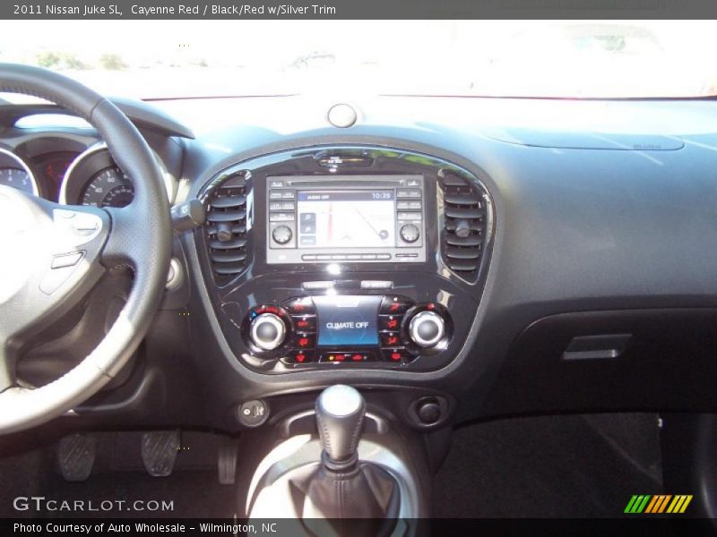 Cayenne Red / Black/Red w/Silver Trim 2011 Nissan Juke SL