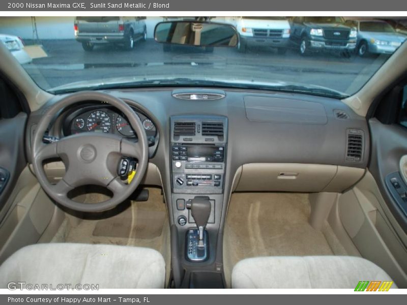 Sunlit Sand Metallic / Blond 2000 Nissan Maxima GXE